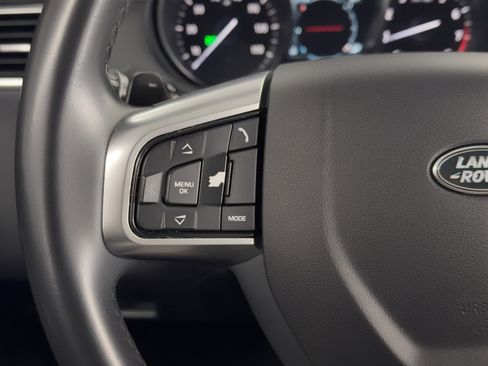 Used 2019 Land Rover Discovery Sport HSE image 21