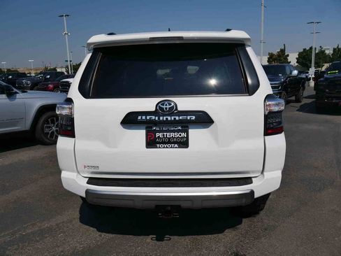 Used 2024 Toyota 4Runner TRD Off-Road image 22