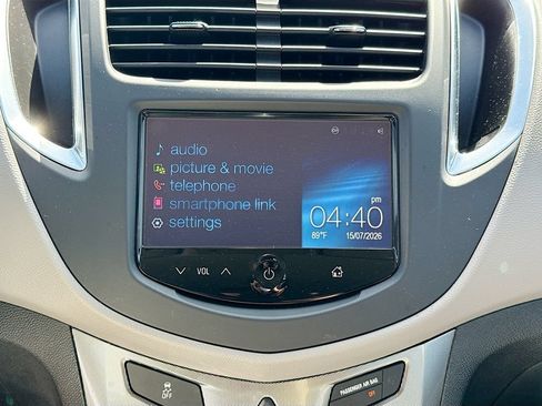 Used 2016 Chevrolet Trax LTZ FWD image 27