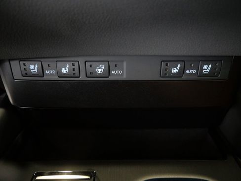 Used 2025 Lexus ES 350 w/ Premium Package FWD image 37