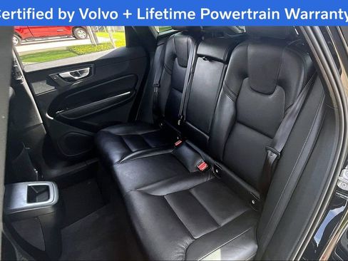 Used 2025 Volvo XC60 B5 Plus AWD/4WD image 34