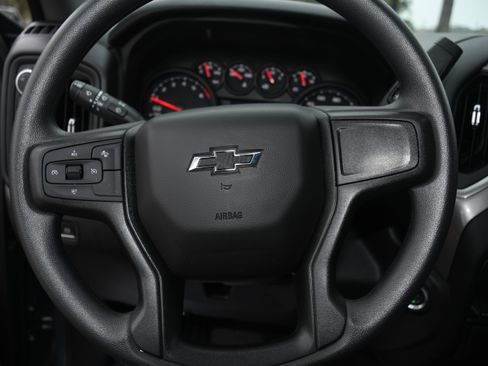 Used 2025 Chevrolet Silverado 1500 Custom Trail Boss image 12