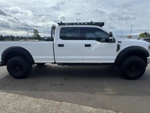 Used 2020 Ford F350 XLT w/ XLT Value Package AWD/4WD image 4