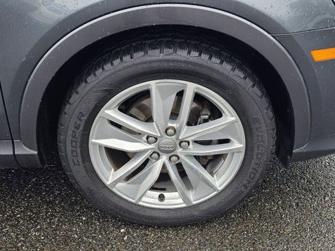 Used 2018 Audi Q3 2.0T Premium image 32