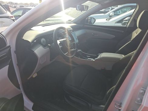 Used 2024 Hyundai Tucson SE AWD/4WD image 9