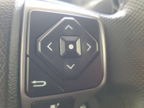 Used 2023 Toyota Tacoma SR5 RWD image 25