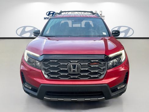 Used 2024 Honda Ridgeline TrailSport image 2