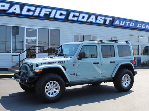 Used 2023 Jeep Wrangler Unlimited Rubicon w/ Cold Weather Group image 1