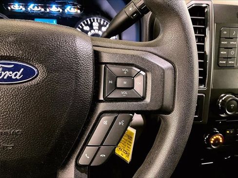 Used 2017 Ford F150 XLT AWD/4WD image 18