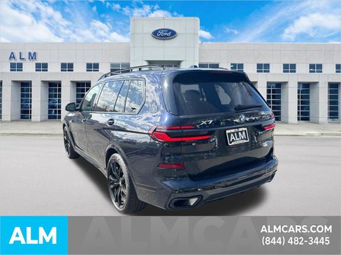 Used 2024 BMW X7 xDrive40i w/ M Sport Package image 8