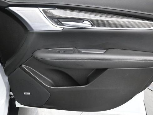 Certified 2024 Cadillac XT5 Sportv w/ Technology Package AWD/4WD image 31