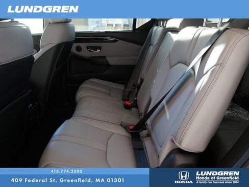Used 2025 Honda Pilot EX-L image 27