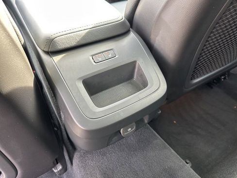 Certified 2025 Volvo V60 B5 Cross Country Plus image 12