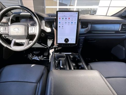 Used 2023 Ford F150 Lightning Lariat image 15