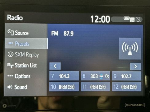 Used 2021 Toyota C-HR LE image 20