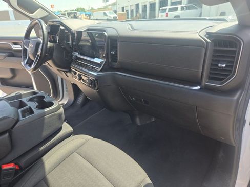 Used 2024 Chevrolet Silverado 2500 LT w/ Convenience Package AWD/4WD image 21