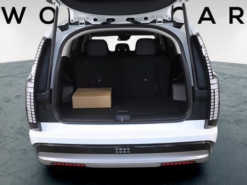 New 2026 Hyundai Ioniq 9 SEL AWD/4WD image 10