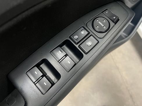 Used 2018 Hyundai Elantra SEL FWD image 13