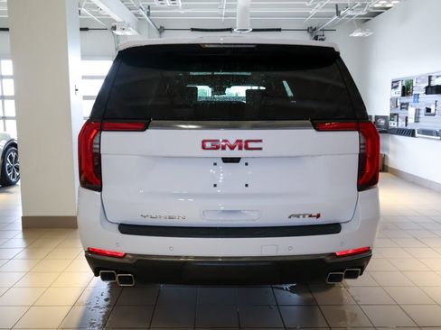New 2026 GMC Yukon XL AT4 w/ AT4 Premium Plus Package AWD/4WD image 3