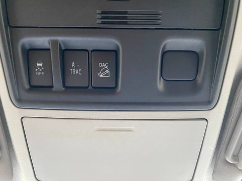 Used 2014 Toyota 4Runner SR5 AWD/4WD image 21