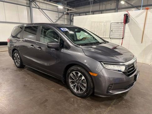 Used 2023 Honda Odyssey EX-L image 6