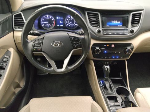 Used 2017 Hyundai Tucson Sport w/ Cargo Package FWD image 22