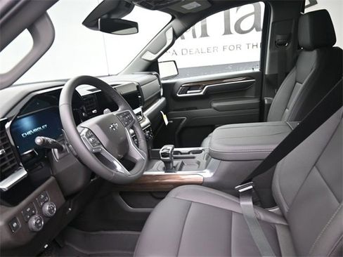 New 2026 Chevrolet Silverado 1500 RST w/ Dark Appearance Package image 8