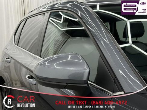 Used 2022 Volkswagen Taos SEL w/ Panoramic Sunroof Package image 58