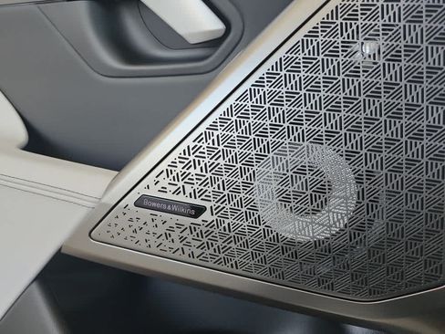 New 2027 BMW M5 Touring AWD/4WD image 32