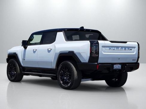 Used 2025 GMC Hummer EV 2X AWD/4WD image 6