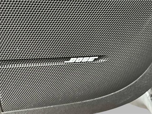 Used 2017 Chevrolet Traverse LT image 22