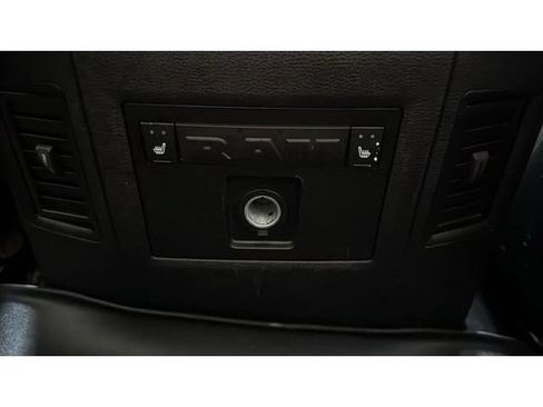 Used 2018 RAM 2500 Laramie w/ Sport Appearance Group AWD/4WD image 18
