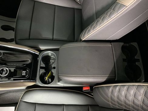 Used 2023 GMC Canyon Denali AWD/4WD image 20