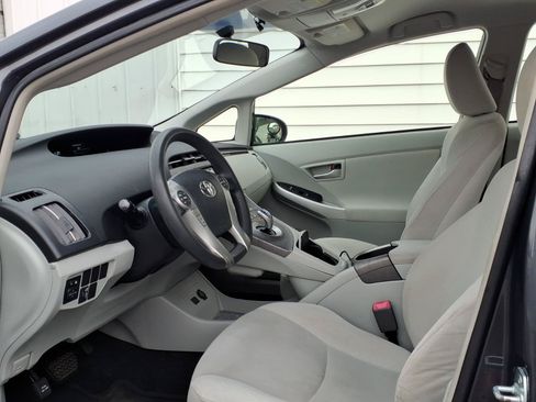 Used 2013 Toyota Prius Three FWD image 7