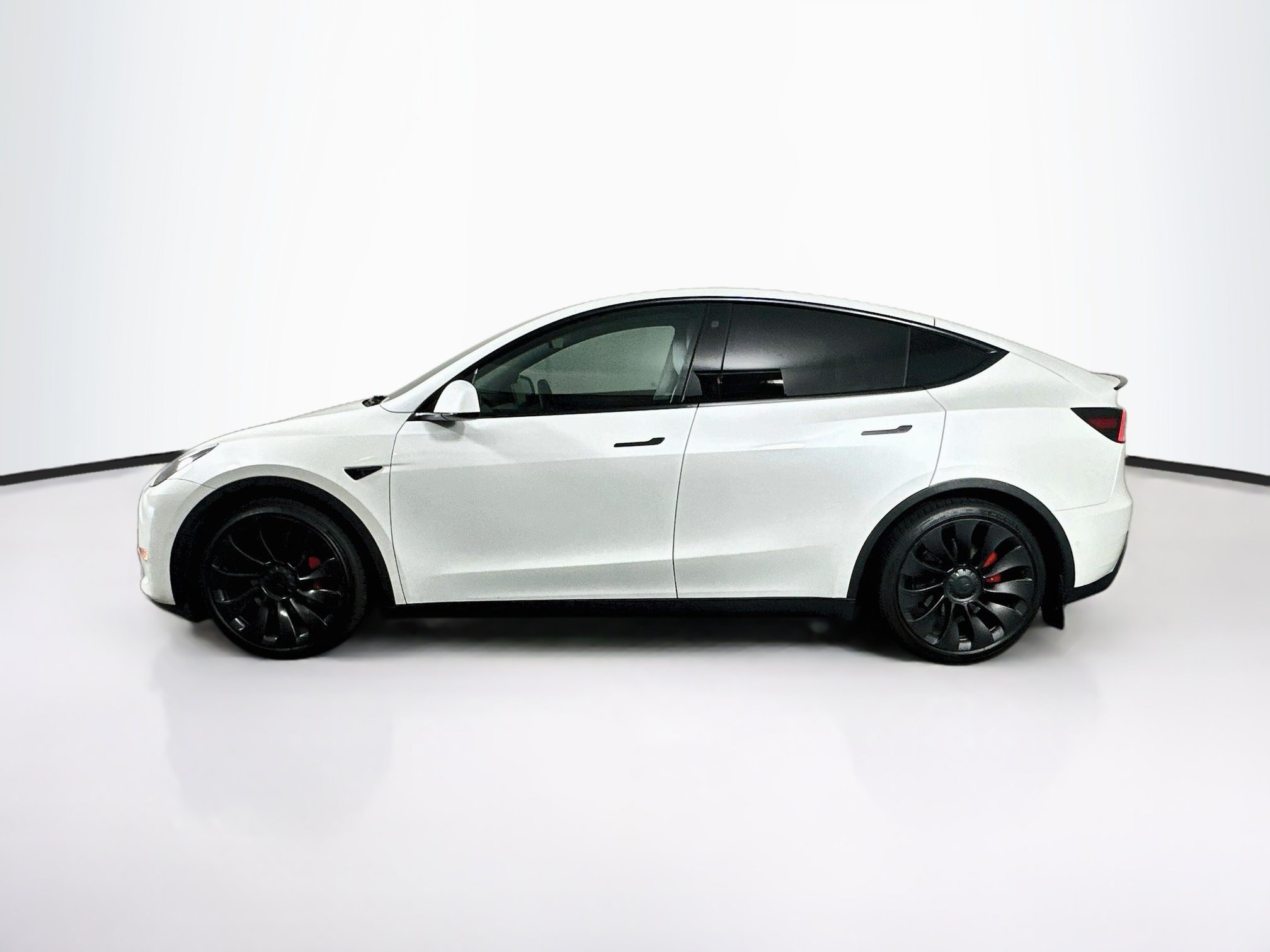 Used 2022 Tesla Model Y Performance AWD/4WD image 4