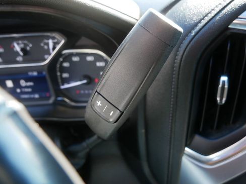 Used 2020 GMC Sierra 1500 SLT w/ SLT Premium Plus Package AWD/4WD image 25