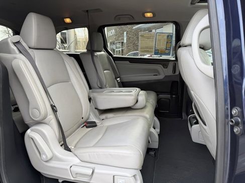 Used 2018 Honda Odyssey EX-L image 41
