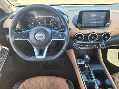 Used 2020 Nissan Sentra SV w/ SV Premium Package FWD image 19