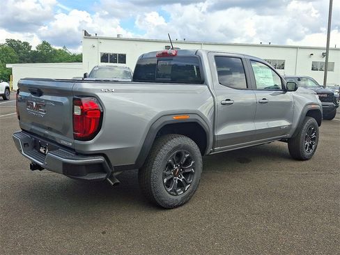 New 2025 GMC Canyon Elevation w/ Convenience Package image 6