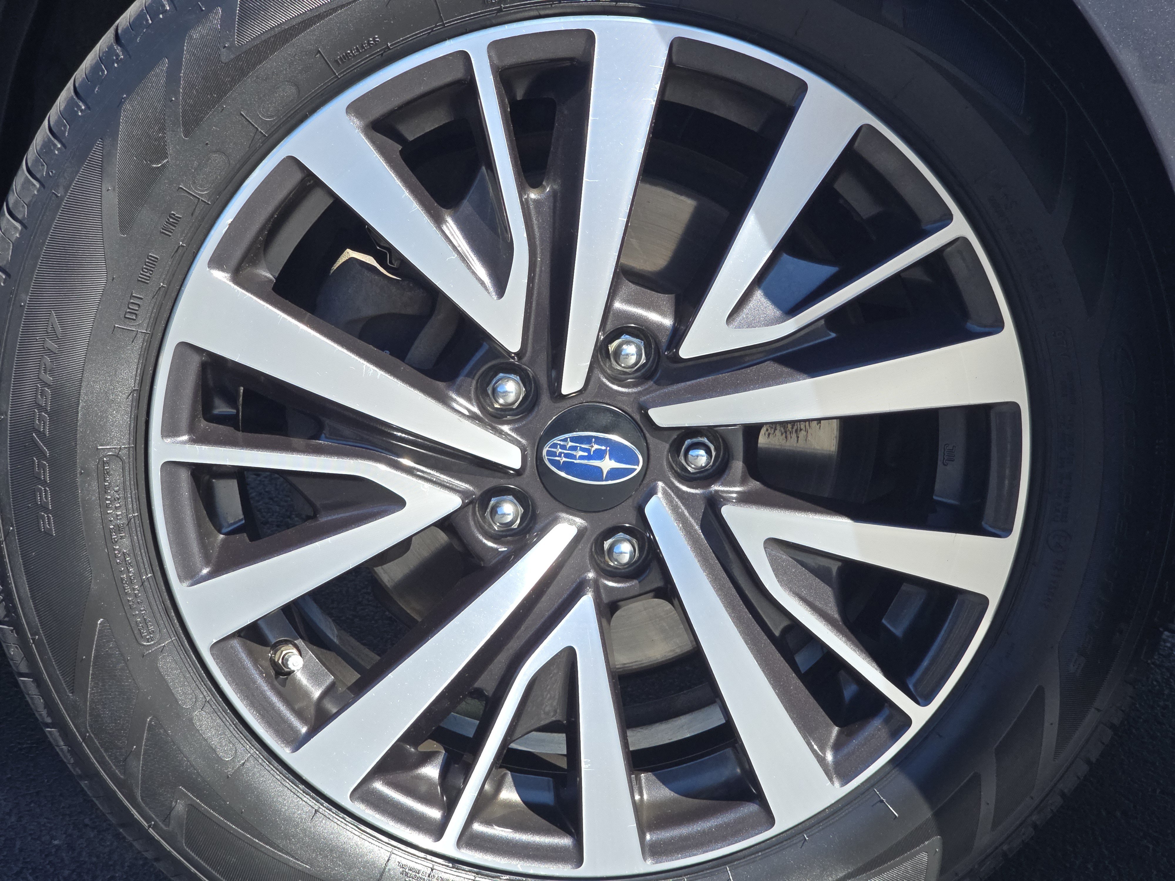 Used 2019 Subaru Legacy 2.5i Premium AWD/4WD image 13