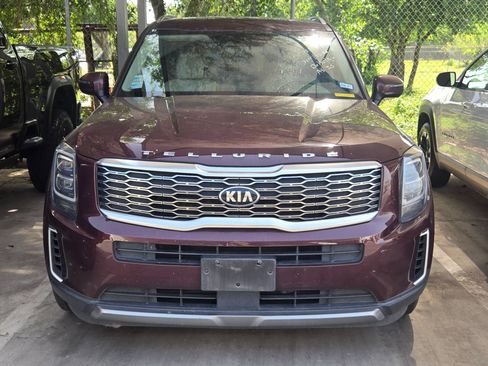 Used 2021 Kia Telluride EX w/ EX Premium Package AWD/4WD image 2