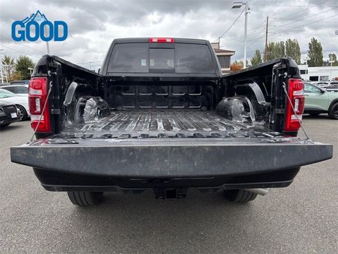 Used 2024 RAM 2500 Laramie w/ Safety Group image 33