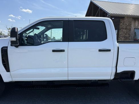 Used 2024 Ford F250 XL w/ STX Appearance Package AWD/4WD image 32
