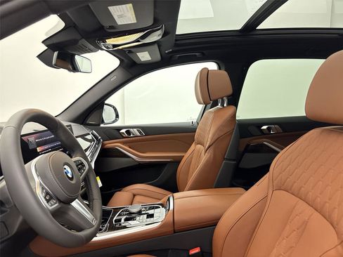 New 2026 BMW X5 xDrive40i w/ M Sport Package image 24