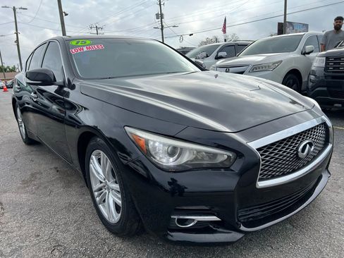 Used 2015 INFINITI Q50 w/ Moonroof Package image 4