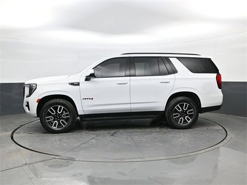 Used 2023 GMC Yukon AT4 w/ Max Trailering Package image 8
