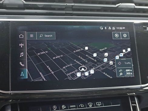 Used 2021 Audi Q8 Prestige w/ Prestige Package image 19