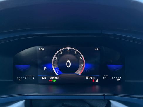 Certified 2024 Volkswagen Taos SE image 21