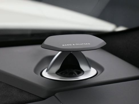 Used 2024 Lamborghini Urus S image 34