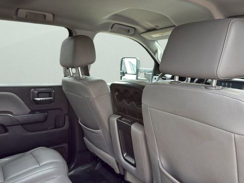 Used 2018 Chevrolet Silverado 2500 W/T w/ WT Convenience Package RWD image 20